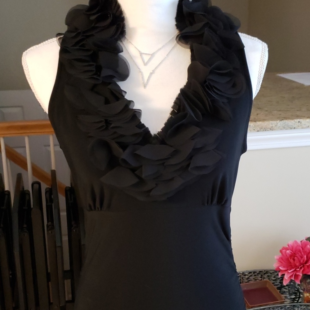 White House/Black Market Top